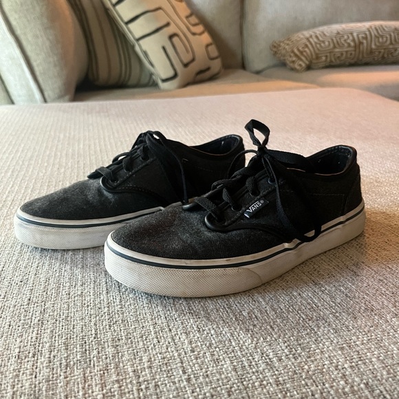vans size 3.5 youth - Picture 1 of 3